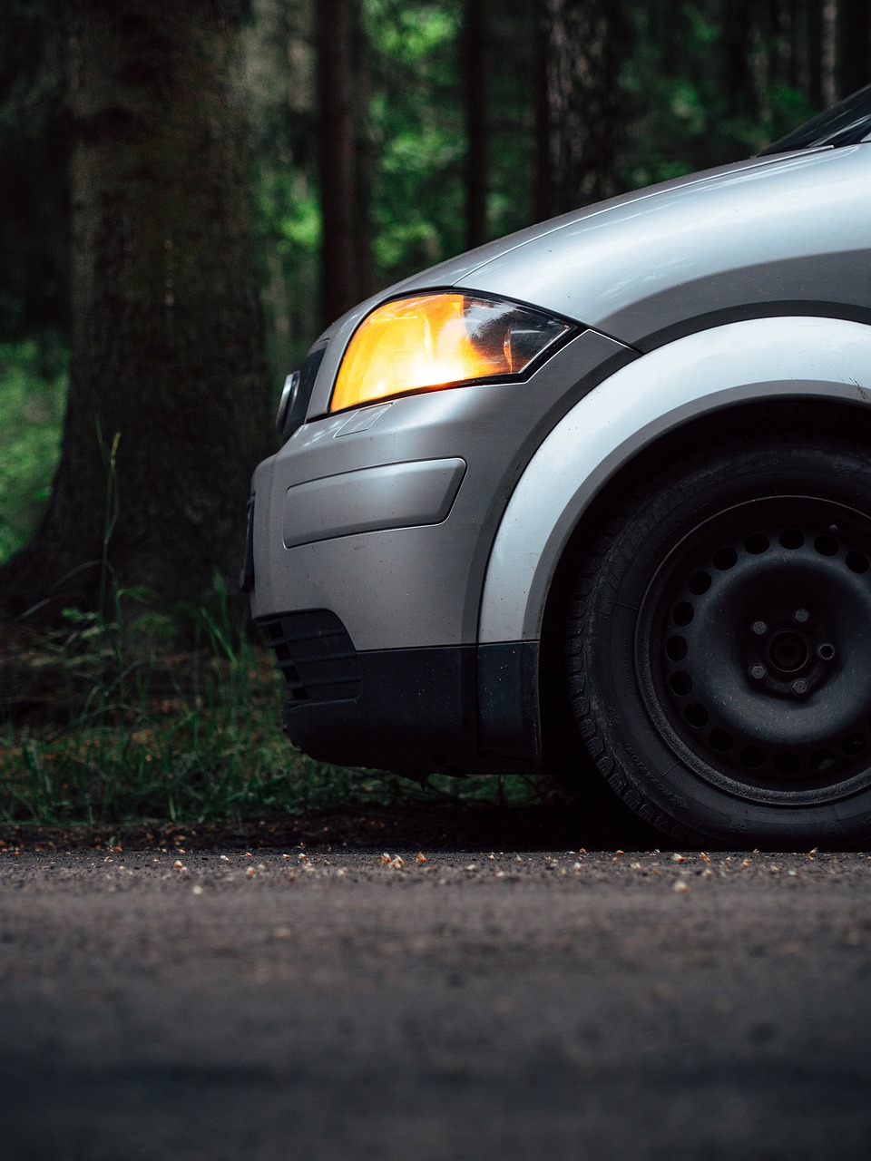 路虎發(fā)現(xiàn)神行最新降價(jià)優(yōu)惠，豪華與實(shí)力的完美結(jié)合！