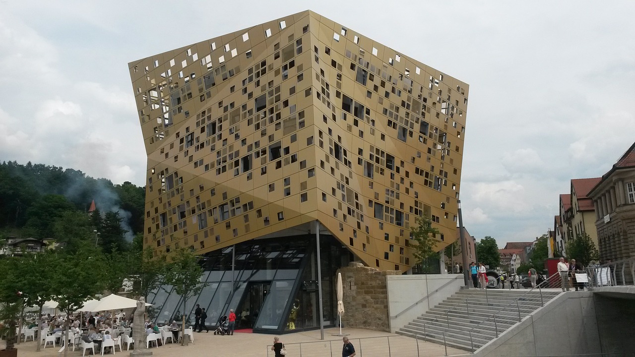 潢川城墻路最新進(jìn)展，古今融合展現(xiàn)城市新貌