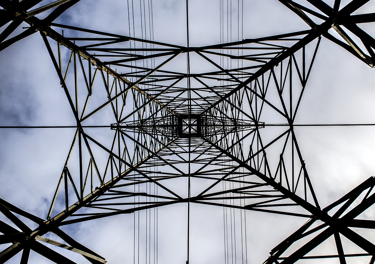 福耀玻璃行業(yè)翹楚左敏的最新動(dòng)態(tài)與未來展望