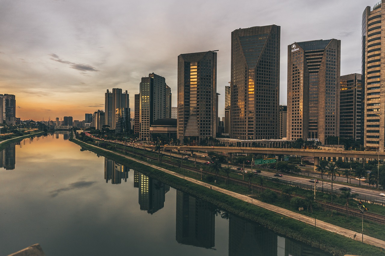 中國(guó)沿海高鐵建設(shè)進(jìn)展迅速，未來(lái)可期，最新消息匯總