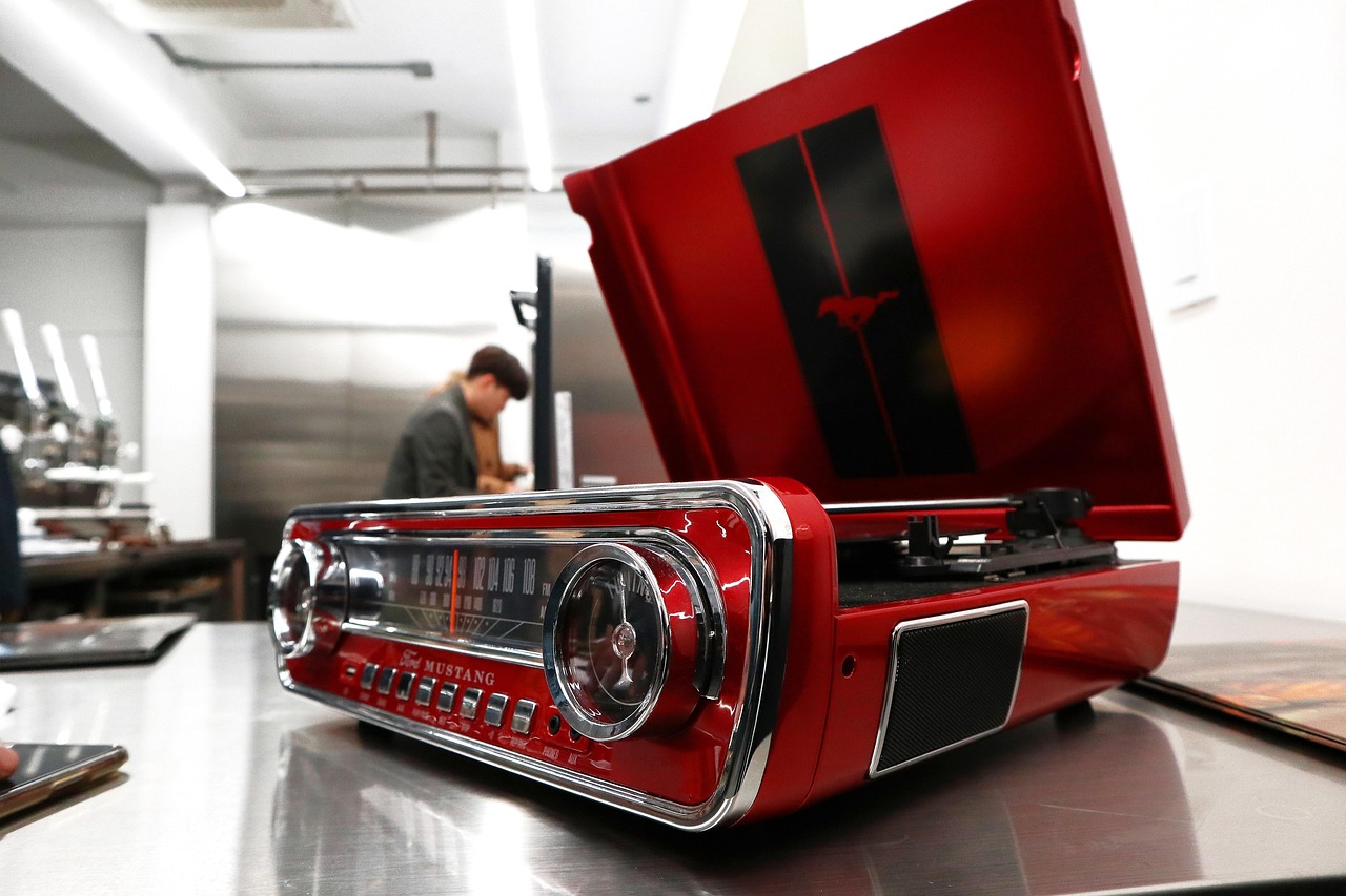 眾泰Z700銷量最新消息，市場(chǎng)走勢(shì)、前景展望與銷量分析